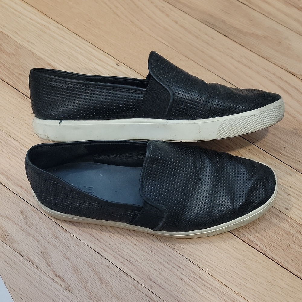 Well Loved Vince Leather Flats